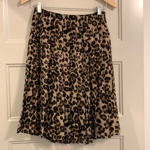 Tommy Hilfiger Leopard pleated chiffon skirt with lining. New no tags